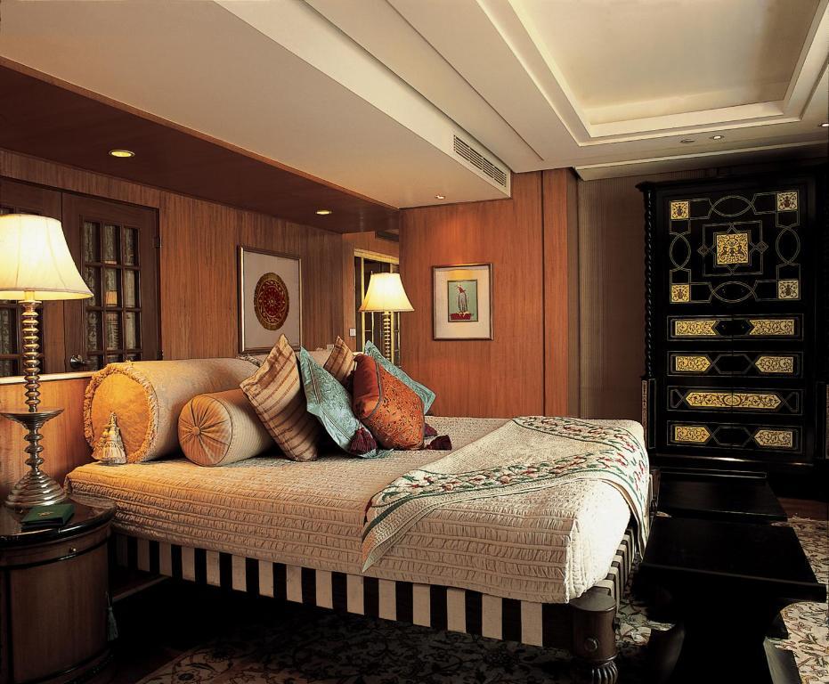 The Oberoi Amarvilas Agra Agra  Room photo